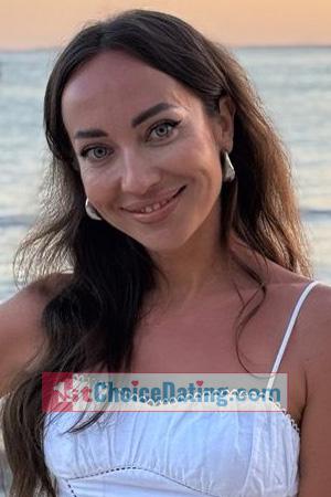 228606 - Viktoriia Age: 39 - Ukraine